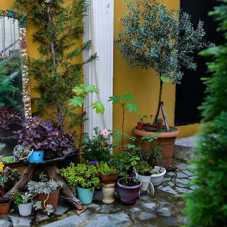 Ok. Bed and Breakfast Kutaisi Exterior foto