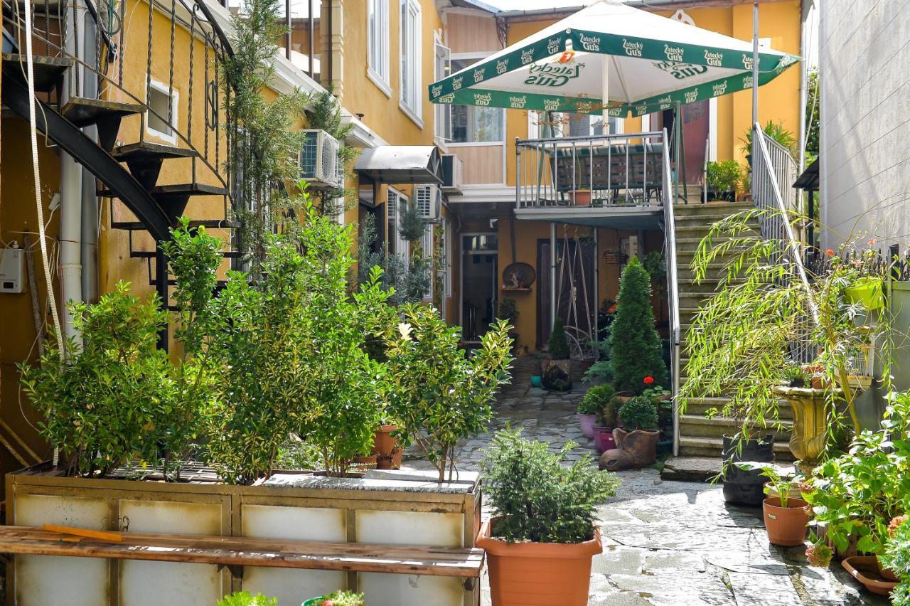 Ok. Bed and Breakfast Kutaisi Exterior foto